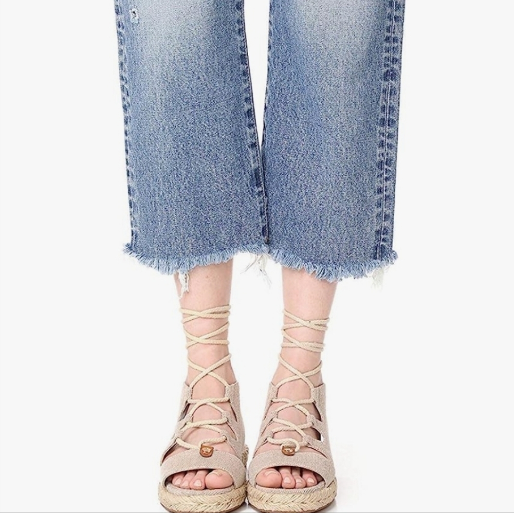 MICHAEL KORS LACE UP SANDALS